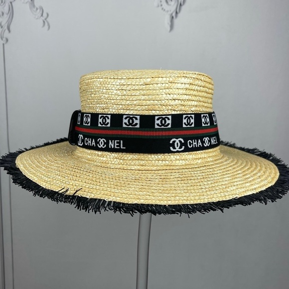 CHANEL Woven Hat with Black and Red Trim - Picture 4 of 6